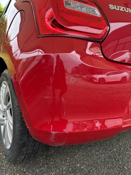 pare choc arrière abime suzuki swift