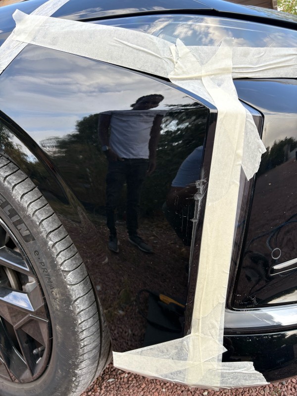 rayure pare choc ds(