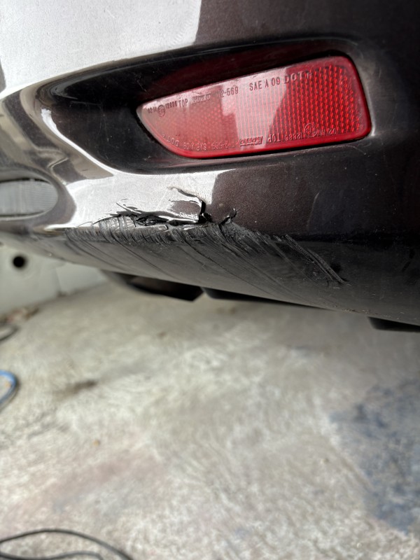 pare choc arriere casse lexus