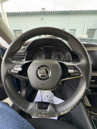 Notre zone d'activité pour ce service Service de retouche peinture carrosserie auto pour préparation à la revente rapide sans immobilisation à